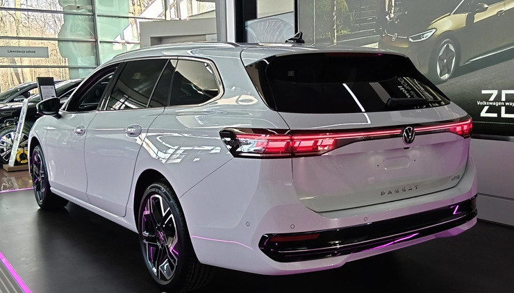 Volkswagen Passat cena 209399 przebieg: 5, rok produkcji 2024 z Czarna Białostocka małe 92
